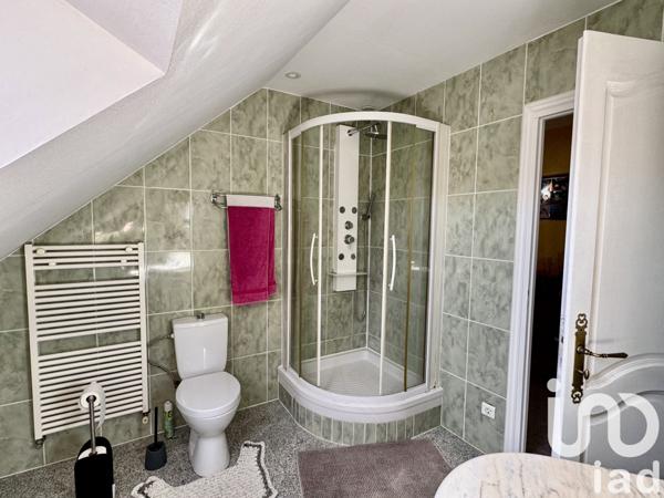 Maison 5 pièces de 147 m² à Ormes (45140)