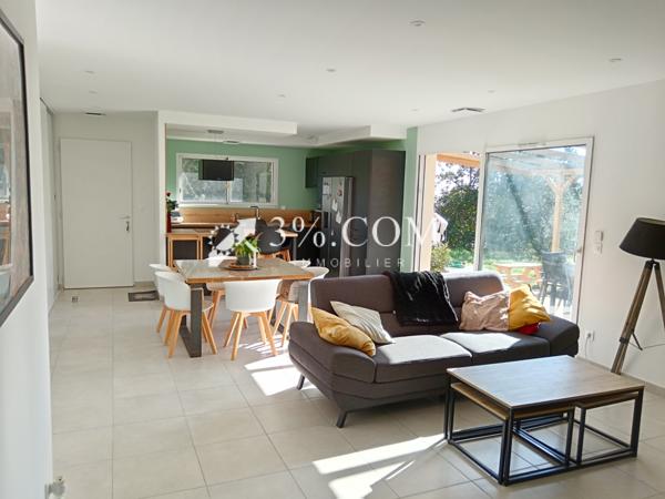 Maison 4 pièce(s) 3 chambre(s) 100 m²