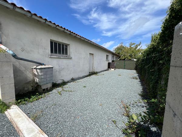Entrepôt / local industriel Etaules 114 m2 | LA TREMBLADE IMMO