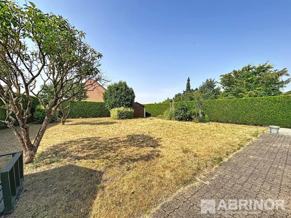 Maison individuelle en briques bâtie sur 697 m² ANNOEULLIN