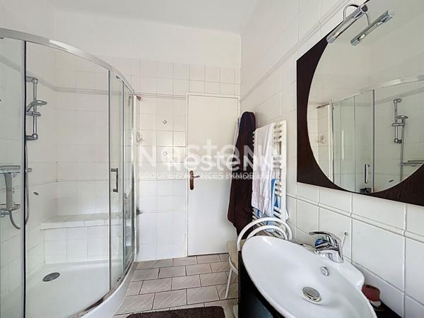 Maison familiale centre-ville de Dreux , 8 pièces 198 m2, garage, jardin