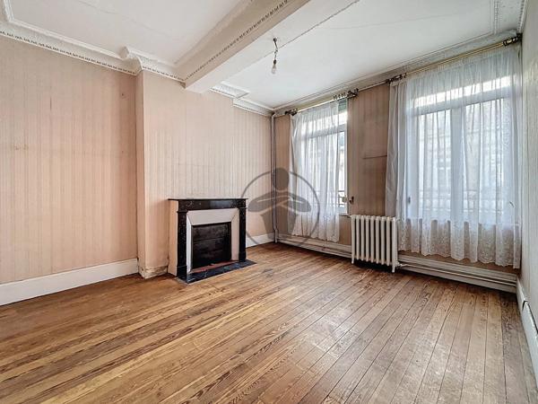 Vente Maison de ville 8 pièces 220 m2 à Saint-Quentin