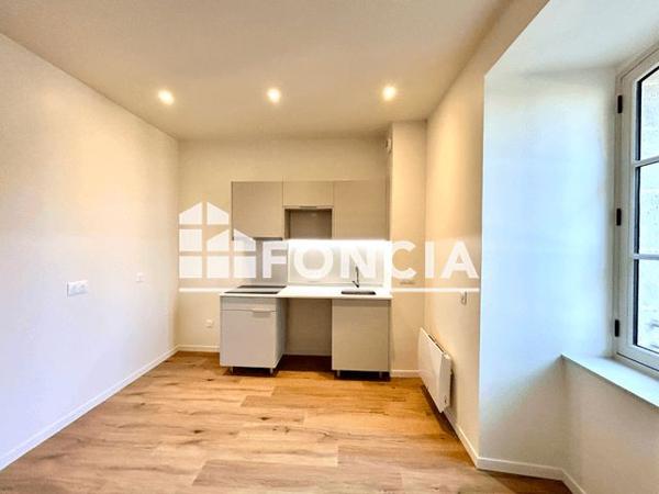 Location Appartement 2 pièces 46.4 m² - Auray 56400