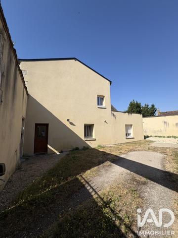 Maison à vendre 4 pièces 96 m² Saint-Florent-sur-Cher