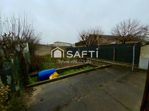 Maison à rénover 67m2, 2 chambres, jardin, garage