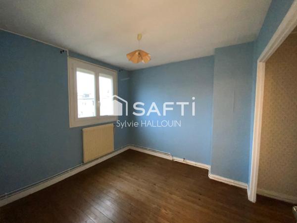 Maison à rénover 67m2, 2 chambres, jardin, garage