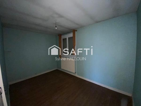 Maison à rénover 67m2, 2 chambres, jardin, garage