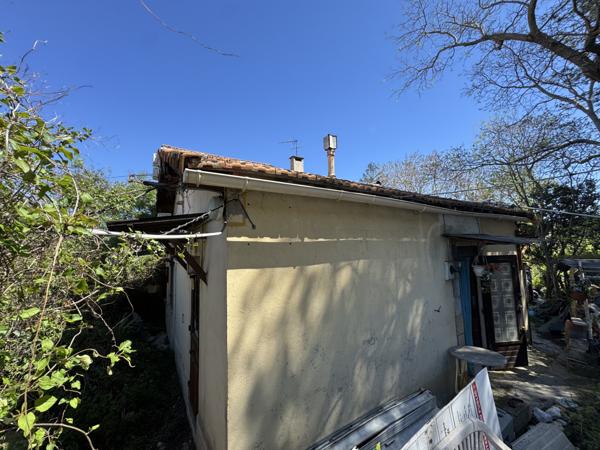 Aubagne (13400) AUBAGNE MAISON A RENOVER 52m2