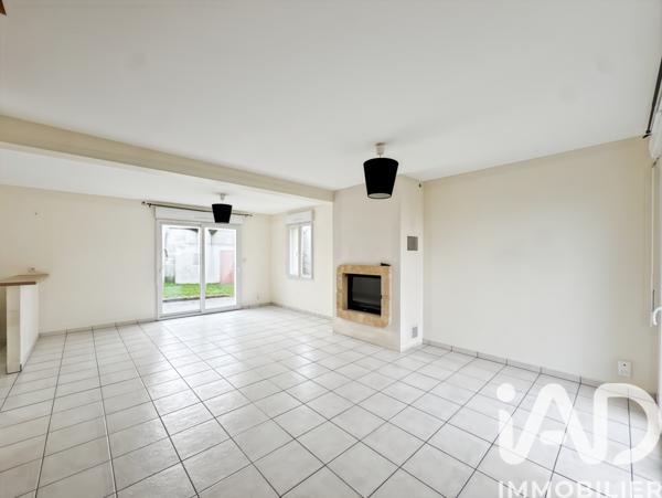 Maison à vendre 6 pièces 110 m² Châteauneuf-d'Ille-et-Vilaine