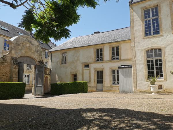 Maison de ville au cœur du centre historique