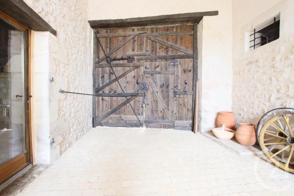 Maison à vendre  11 pièces - 295,22 m2 PERIGUEUX - 24