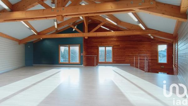 Immeuble à vendre 2 467 m² La Chaise-Dieu