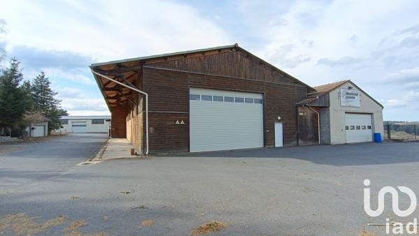 Immeuble à vendre 2 467 m² La Chaise-Dieu