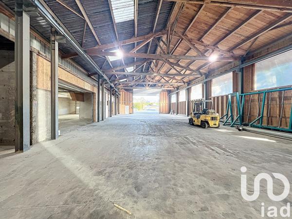 Immeuble à vendre 2 467 m² La Chaise-Dieu