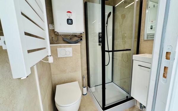 Appartement à louer    1 pièce • 13 m2 Chevilly-Larue