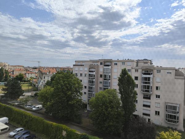Location appartement meublé Lyon 3 pièce(s) 60 m2