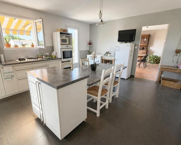 Maison 191 m² avec dépendance – 5 chambres – DPE A