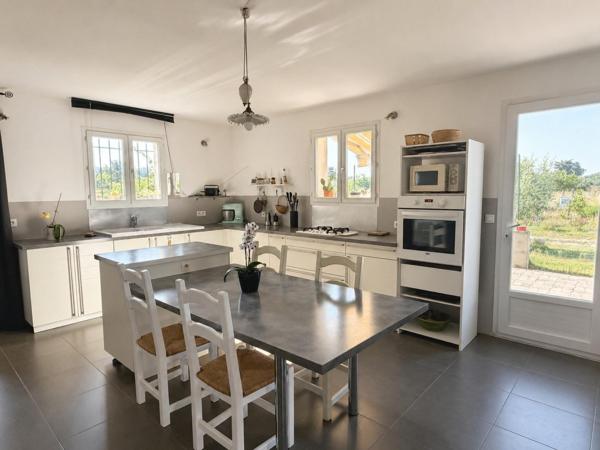 Maison 191 m² avec dépendance – 5 chambres – DPE A