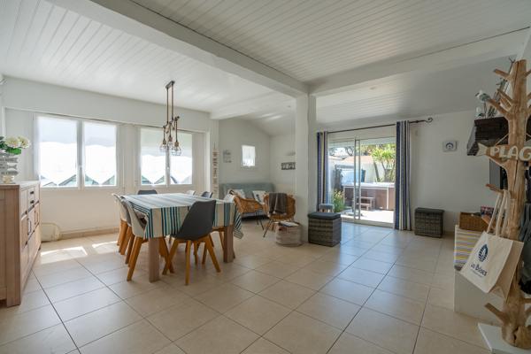 Saint-Gilles-Croix-de-Vie (85800) Magnifique ensemble immobilier à Saint Gilles Croix de Vie