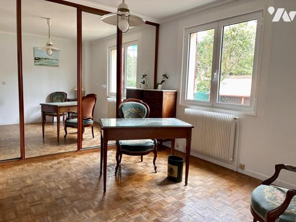 Maison traditionnelle sur sous-sol total