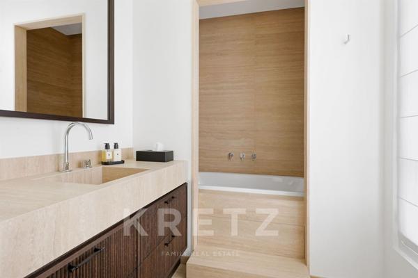 Appartement entièrement rénové à deux pas de la Rue du Bac