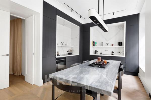 Appartement entièrement rénové à deux pas de la Rue du Bac