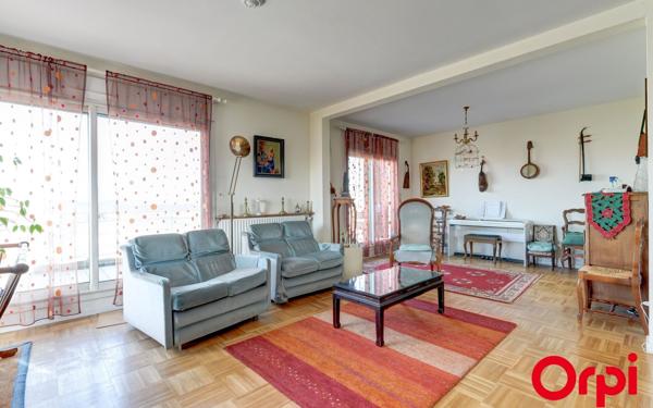 Appartement à vendre    6 pièces • 170,46 m2 Lyon 4