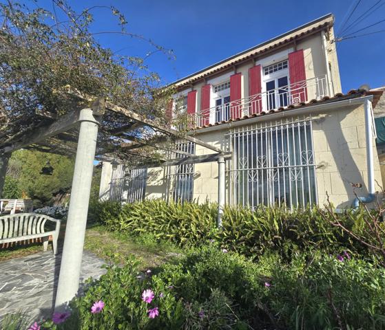 Marseille (13010) Maison 2 Appartements sur 400m2 Superbe vue