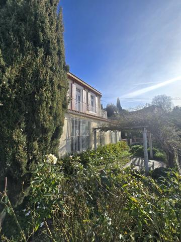 Marseille (13010) Maison 2 Appartements sur 400m2 Superbe vue