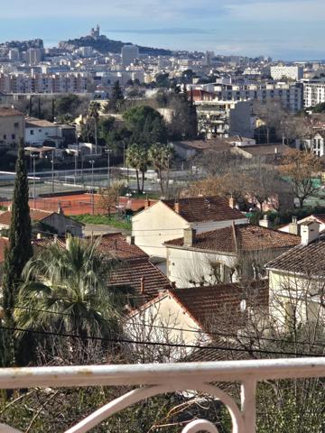 Marseille (13010) Maison 2 Appartements sur 400m2 Superbe vue