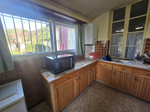 Marseille (13010) Maison 2 Appartements sur 400m2 Superbe vue