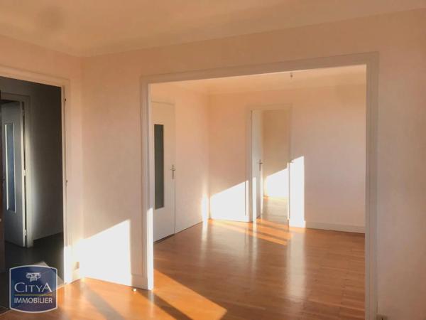 Appartement à louer 3 pièces 69.93m² Villefranche-sur-Saône (69400)