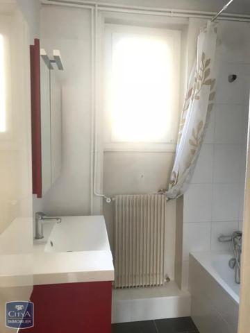 Appartement à louer 3 pièces 69.93m² Villefranche-sur-Saône (69400)
