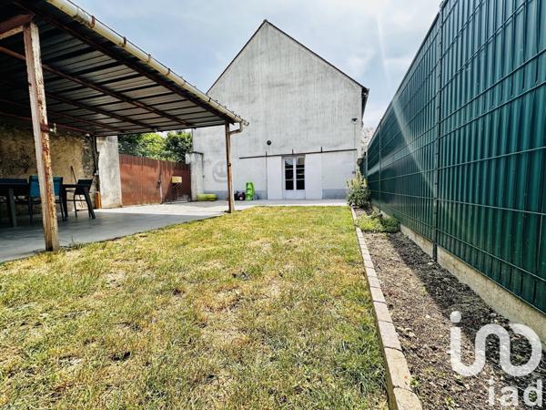 Maison à vendre 5 pièces 180 m² Saint-Pryvé-Saint-Mesmin