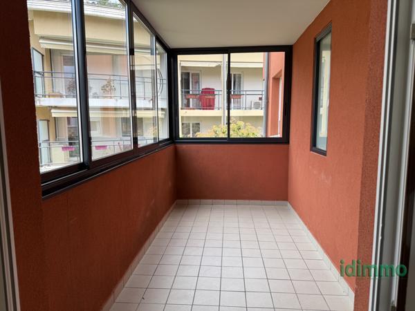 Centre de Grezieu La Varenne T2 avec Garage.  Grézieu-la-Varenne (69290)