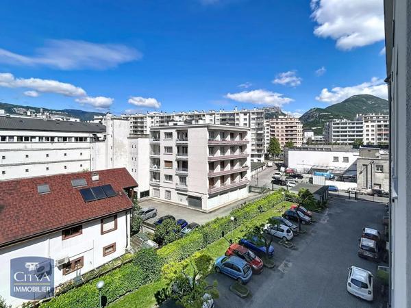 Appartement à vendre 2 pièces 45.04m² Grenoble (38100)