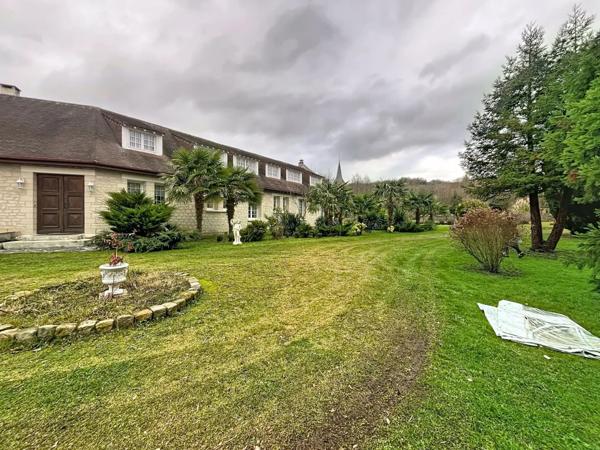 Vente Propriété 8 pièces 313 m2 à Chamouille