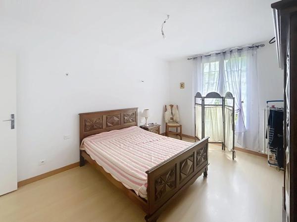 Vente Propriété 8 pièces 313 m2 à Chamouille