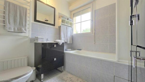 Maison à SAINT-OUEN-L'AUMONE, 95310 - 4 pièces 76m²