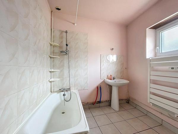 Maison familiale rénovée – À 5 min de Longueville