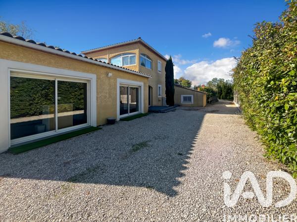 Maison à vendre 10 pièces 228 m² Mas-de-Londres