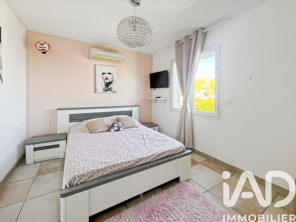 Maison à vendre 10 pièces 228 m² Mas-de-Londres