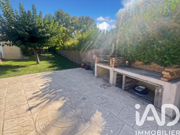 Maison à vendre 10 pièces 228 m² Mas-de-Londres