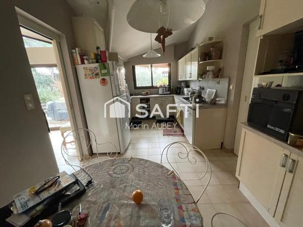 MAISON D’ARCHITECTE DANS SON ECRIN NATUREL