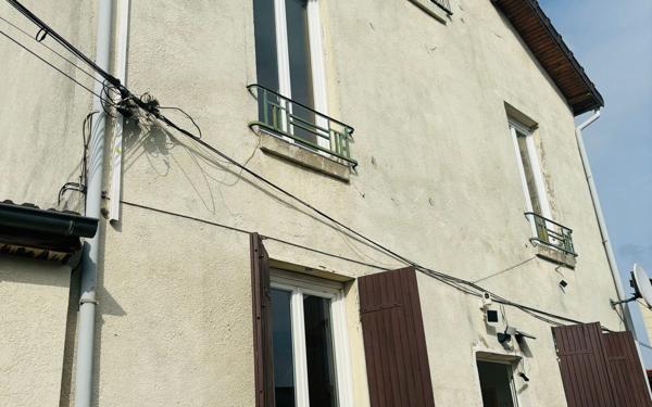 Maison à vendre    3 pièces • 56 m2 Saint-Denis