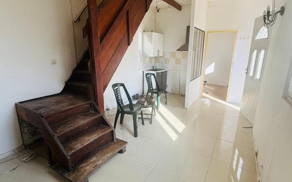 Maison à vendre    3 pièces • 56 m2 Saint-Denis