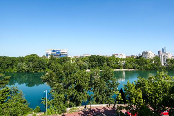 Appartement T5 158m2 - 3 chambres - Balcon - Vue Rhône à Lyon 4ème Lyon Appartement T5 158m2 - 3 chambres - Balcon - Vue Rhône à Lyon 4ème Lyon