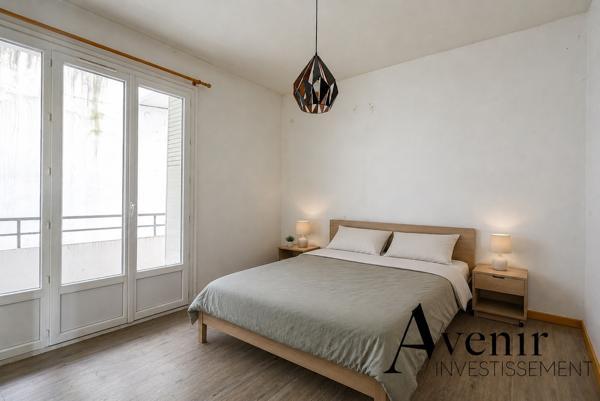 Appartement T5 158m2 - 3 chambres - Balcon - Vue Rhône à Lyon 4ème Lyon Appartement T5 158m2 - 3 chambres - Balcon - Vue Rhône à Lyon 4ème Lyon