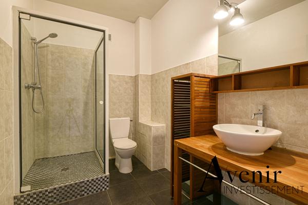 Appartement T5 158m2 - 3 chambres - Balcon - Vue Rhône à Lyon 4ème Lyon Appartement T5 158m2 - 3 chambres - Balcon - Vue Rhône à Lyon 4ème Lyon