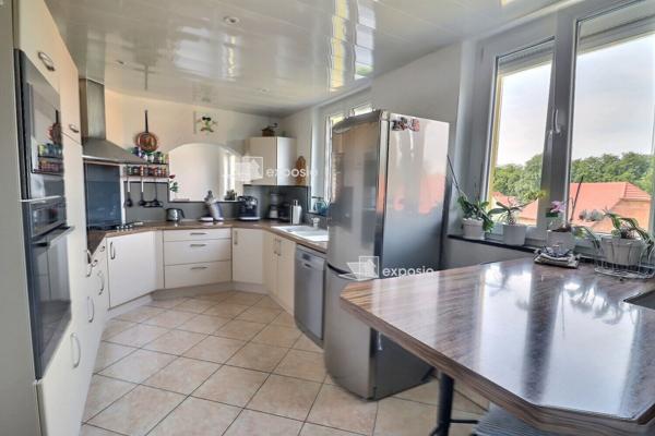 MAISON DANS COPROPRIETE de  186.6 Habitable et 234,65 au sol